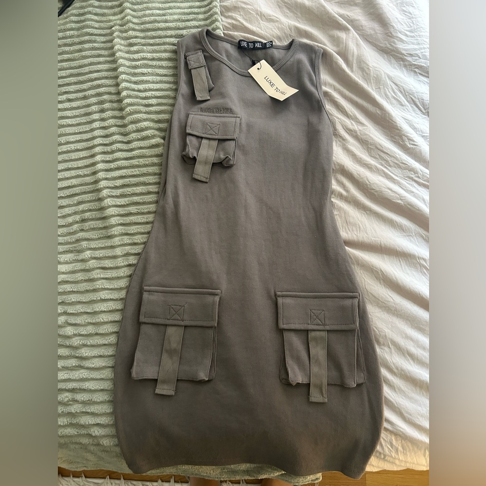 Mini grey cargo dress (luxe to kill)